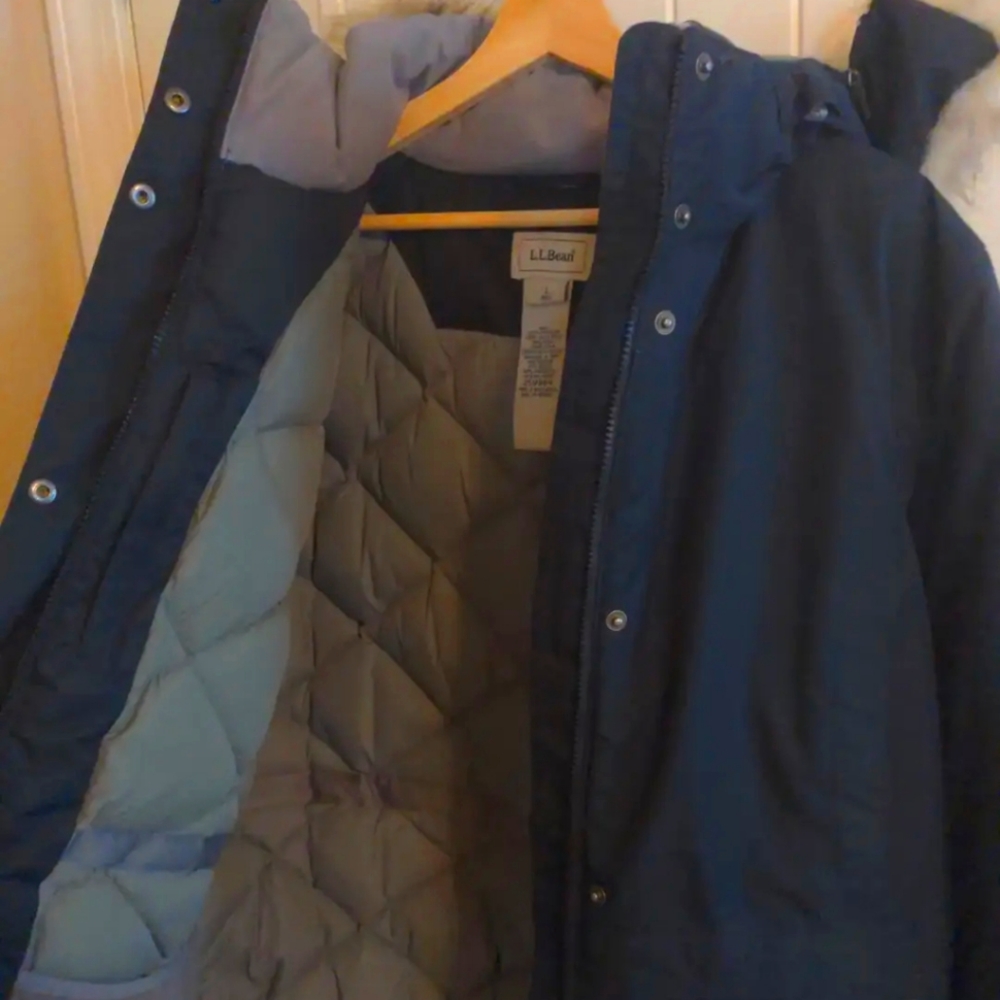L.L. Bean Heavy Winter Coat Size L